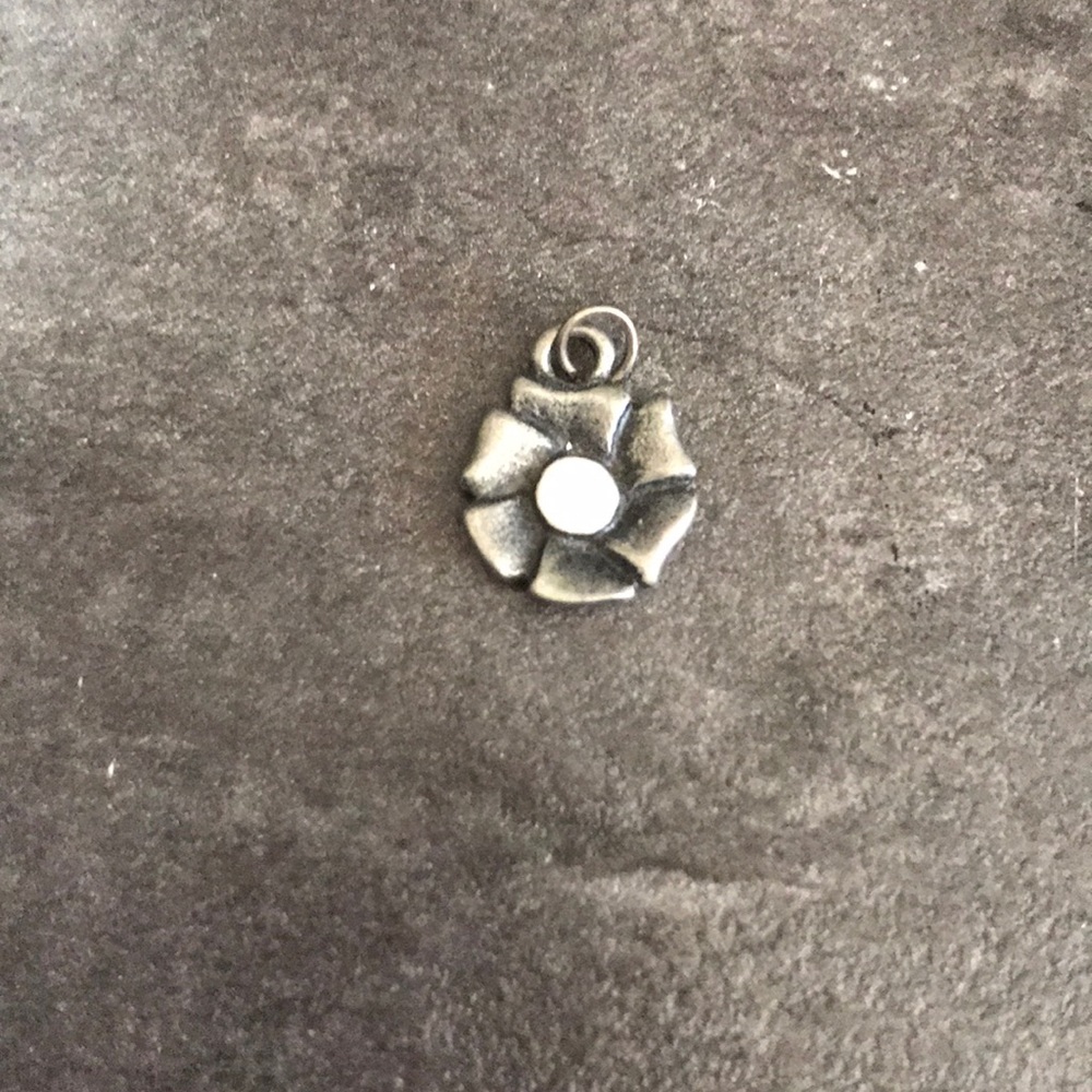 Pewter flower necklace pendant